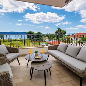 https://apartments-3d-by-the-sea.splithotels.org